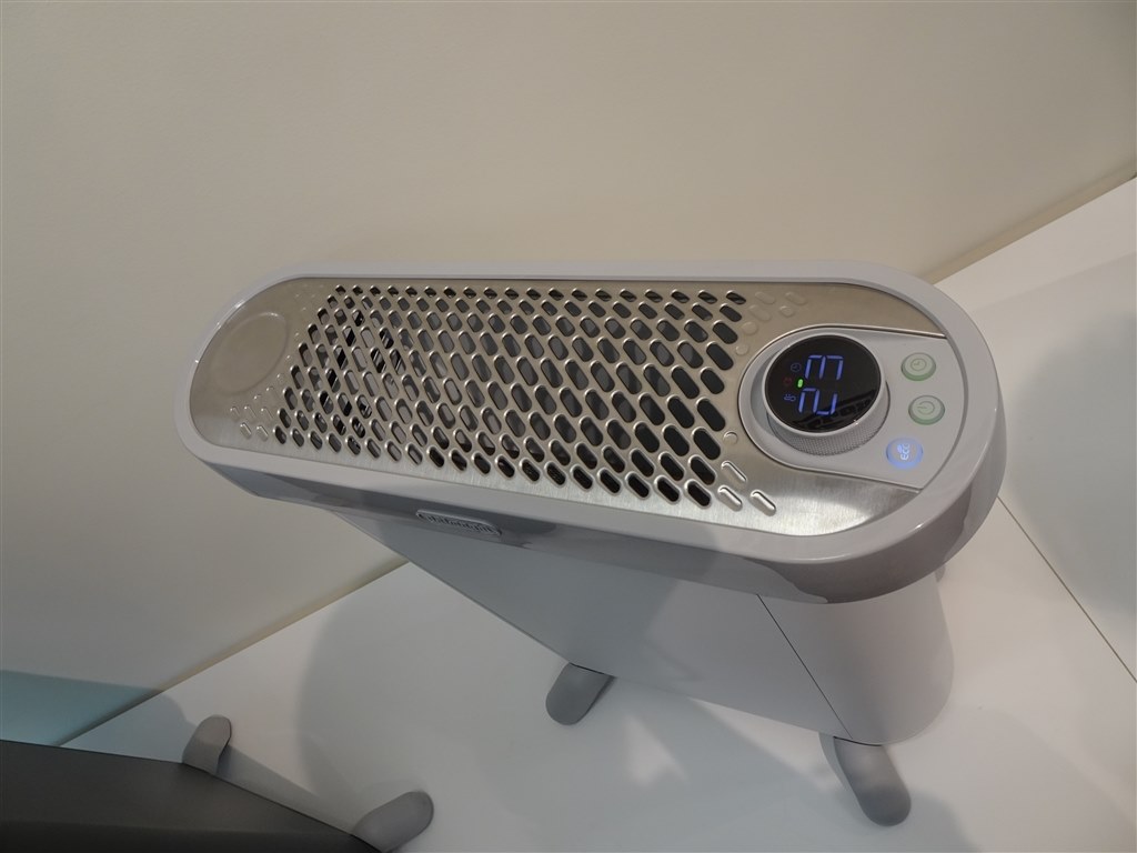 【ほぼ未使用】DeLonghi IDH15-WG マルチダイナミックヒーター マルチダイナミックヒーター ソラーレ ピュアホワイト IDH15-WG