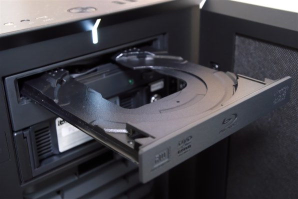 小型自作PC☆BDドライブ付き 4台のSSDを搭載できる小型PC自作キット「XH270」が発売、Shuttle