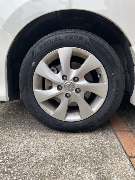 MINERVA MINERVA F209 195/60R16 89V 価格比較 - 価格.com