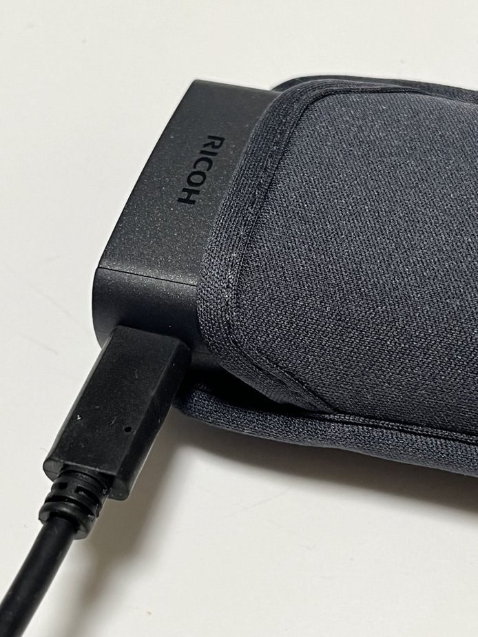 バッテリー交換、GPS内蔵、11K画素が決め手』 リコー RICOH バッテリー交換、GPS内蔵、11K画素が決め手』 リコー RICOH