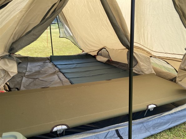 キャプテンスタッグ トレッカー ツーポールロッジUV 3～4人用 UA-67