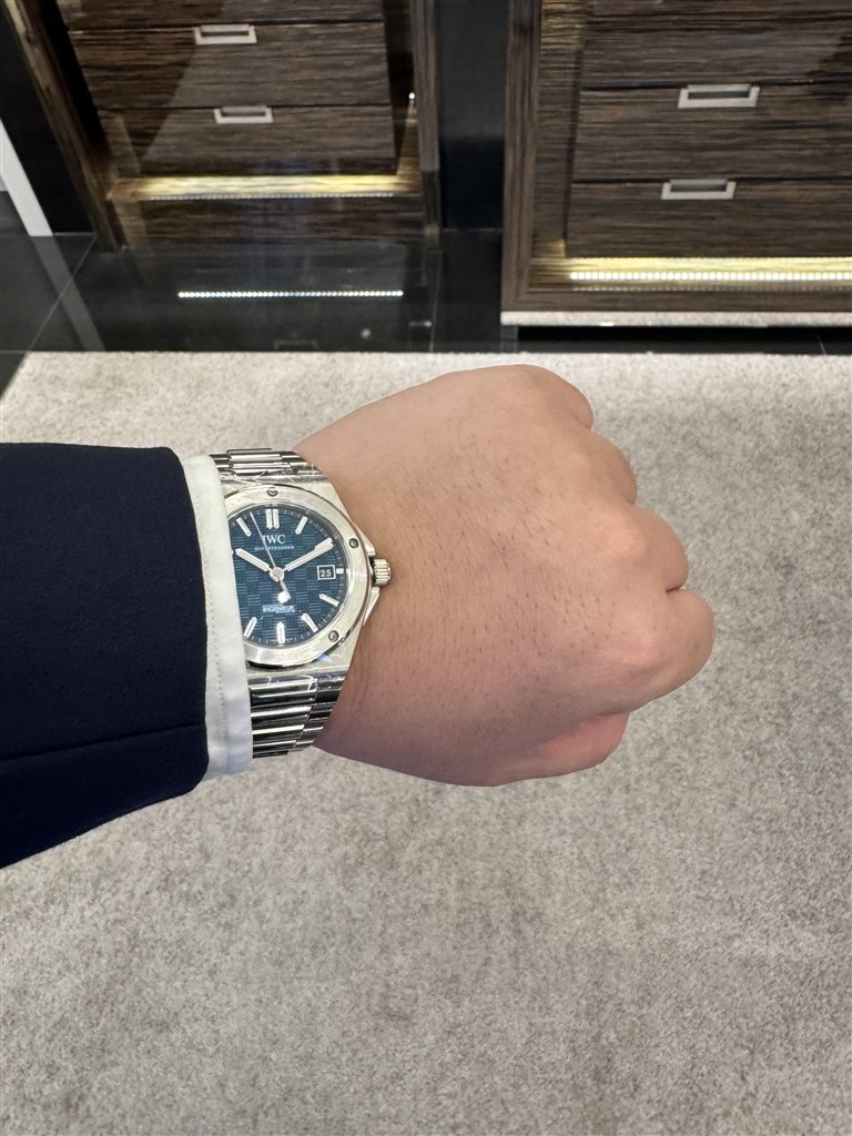 現行 IWC インヂュニア オートマティック 40 純正コマ IWC「インヂュニア・オートマティック 40」の実力やいかに。時計