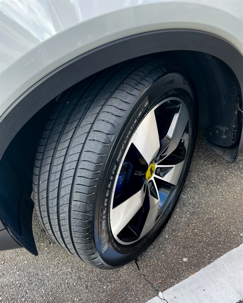 O*K様 ボルボタイヤXc40 235/50R19 XL O*K様 ボルボタイヤXc40 235/50R19 XL - メルカリ