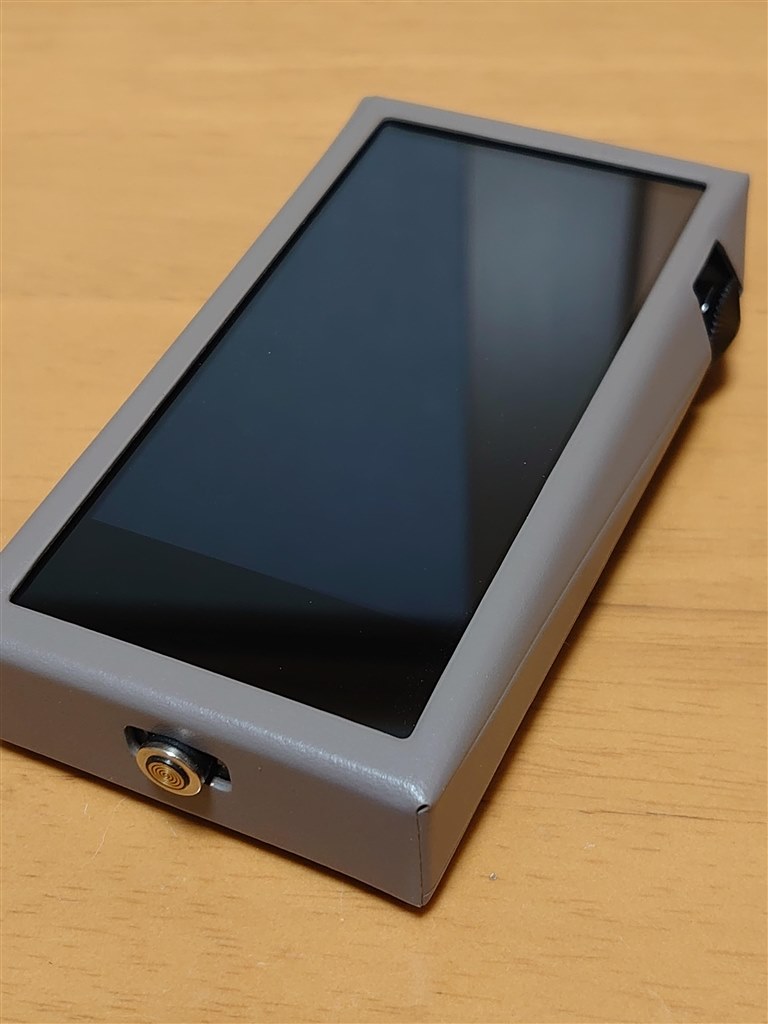 SP3000比で大幅に小さく軽いです。でも中身は殆どSP3000そのまま