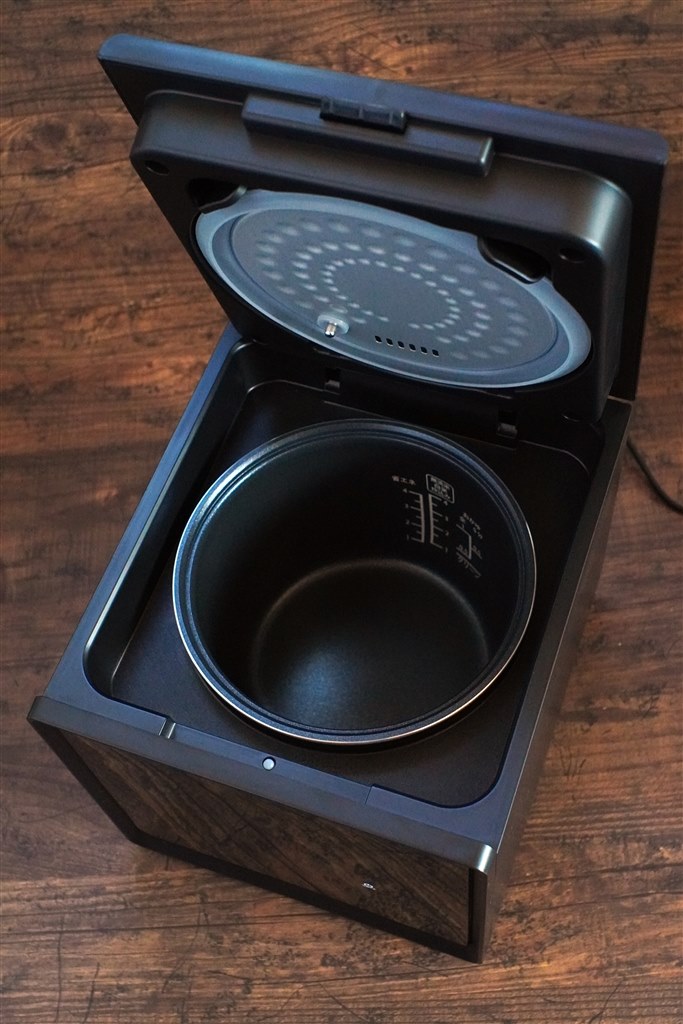 YAMAZEN 炊飯器 YJS-CM072(B) ブラック 価格的には満足、ただし価格なりの部分も』 YAMAZEN YJS-CM072(B