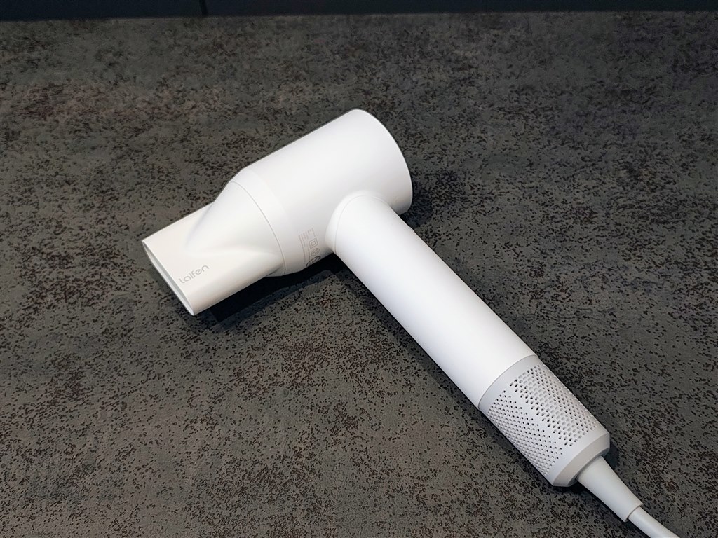 ※325※【超美品・1回のみ使用】LOOFEN フードドライヤー ホワイト Laifen ヘアードライヤー Laifen SE スムージングノズル セット