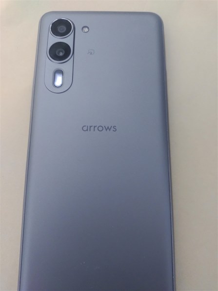 FCNT arrows We2 Plus M06 楽天モバイル [シャンパンシルバー