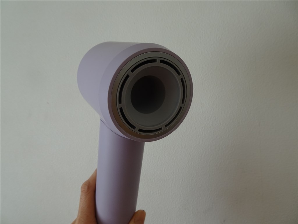 強風による速乾性抜群なのにモーター音控えめ！実は実力派な一台