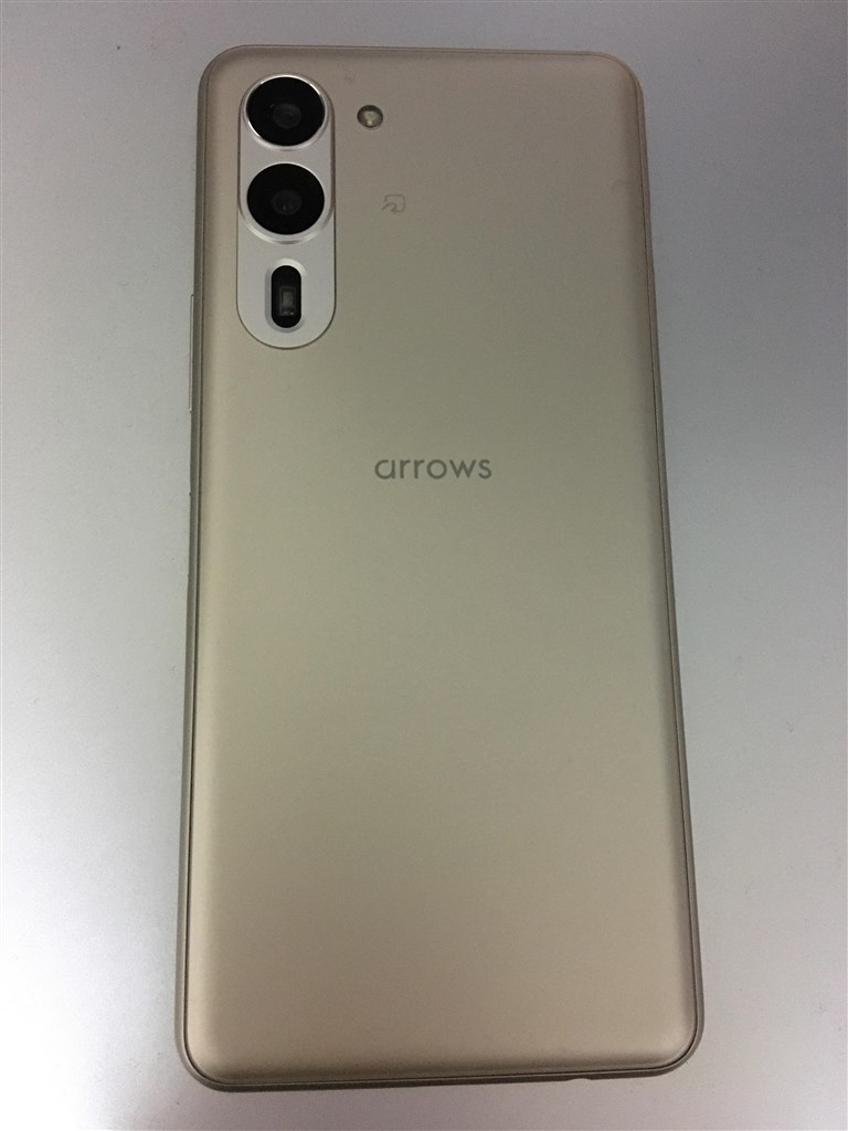 新品未開封★arrows We2 Plus M06★シャンパンシルバー★本体 Amazon | arrows(アローズ) We2 Plus M06 (シャンパンシルバー