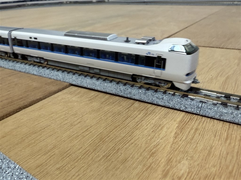 ふと入った模型店で見つけました』 カトー 683系4000番台