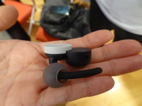 NTTソノリティ nwm DOTS MBE002 価格比較 - 価格.com