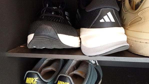 アディダス スーパーノヴァ ライズ M ワイド IG8245 レビュー評価