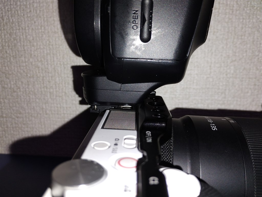 結局、LEDは不要だった』 SONY HVL-F43M やおなさんのレビュー評価
