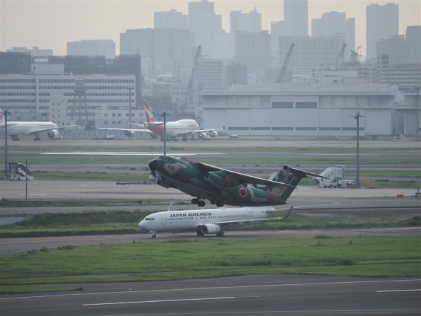 オリンパス ズイコーデジタル ED 50-200mm F2.8-3.5 SWD