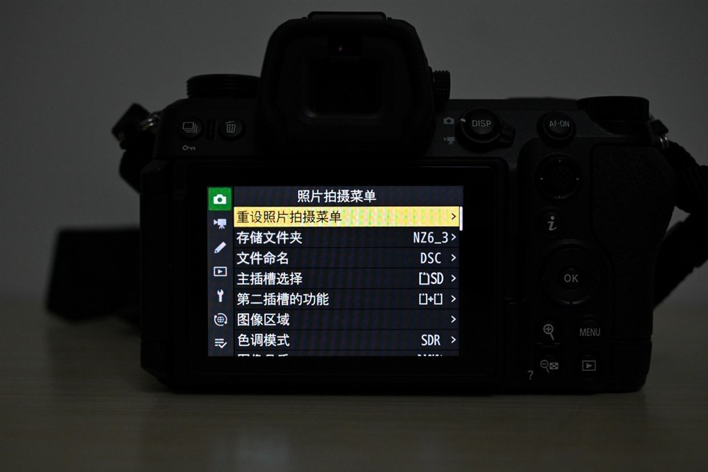 三世代目でようやく先行集団の背中が見えてきた気がします。』 ニコン