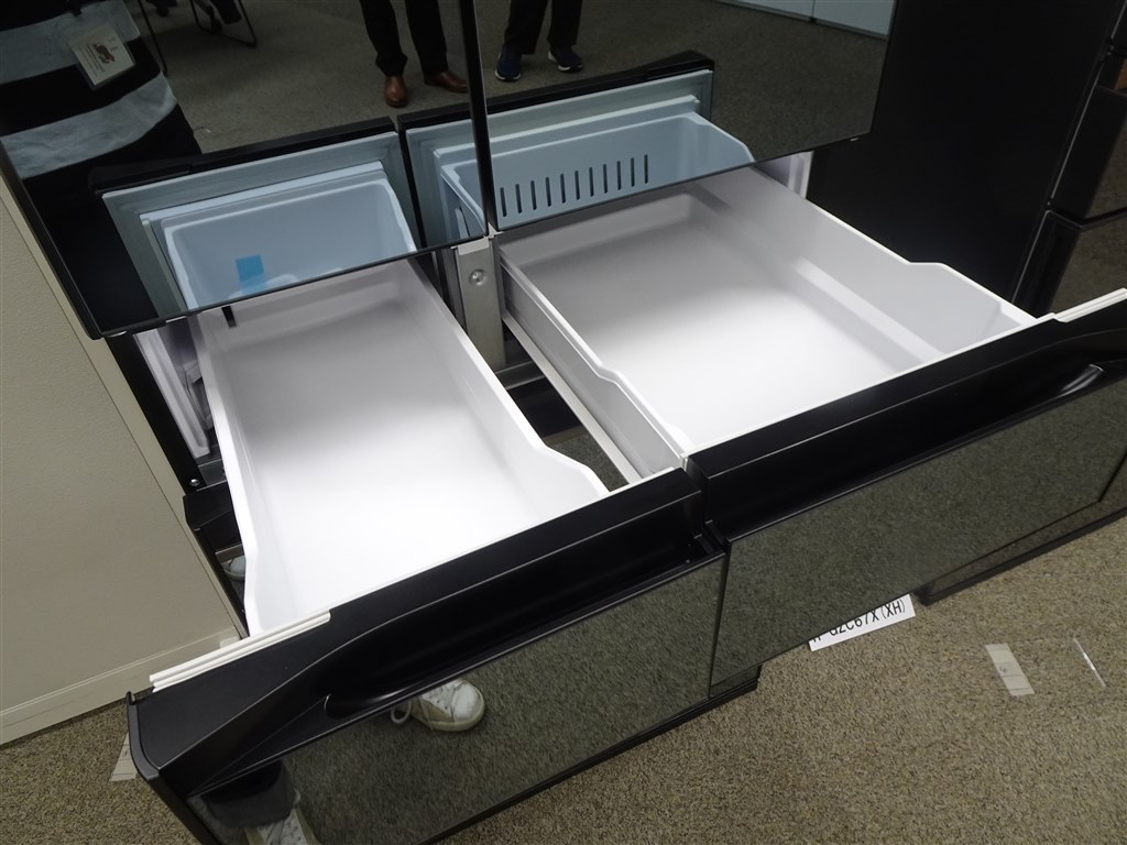 デ*ク様 【引取限定品】日立冷蔵庫 2025年製 rhwc49x.webp