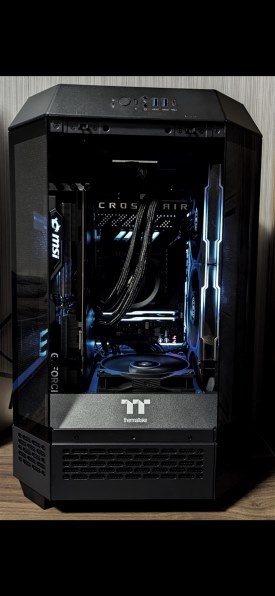 thermaltake - Thermaltake　ミニタワー型PCケース The Tower 300 Limestone CA-1Y4-00SIWN-00　ライムストーン Amazon | Thermaltake The Tower 300 Limestone 3面強化ガラス