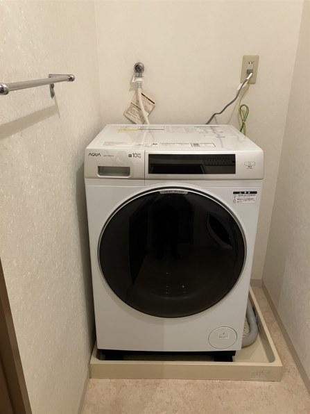 AQUA まっ直ぐドラム2.0 AQW-DM10R-L-W [ホワイト] 価格比較