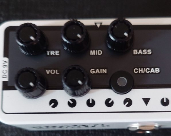 MOOER Micro Preamp 005 価格比較 - 価格.com