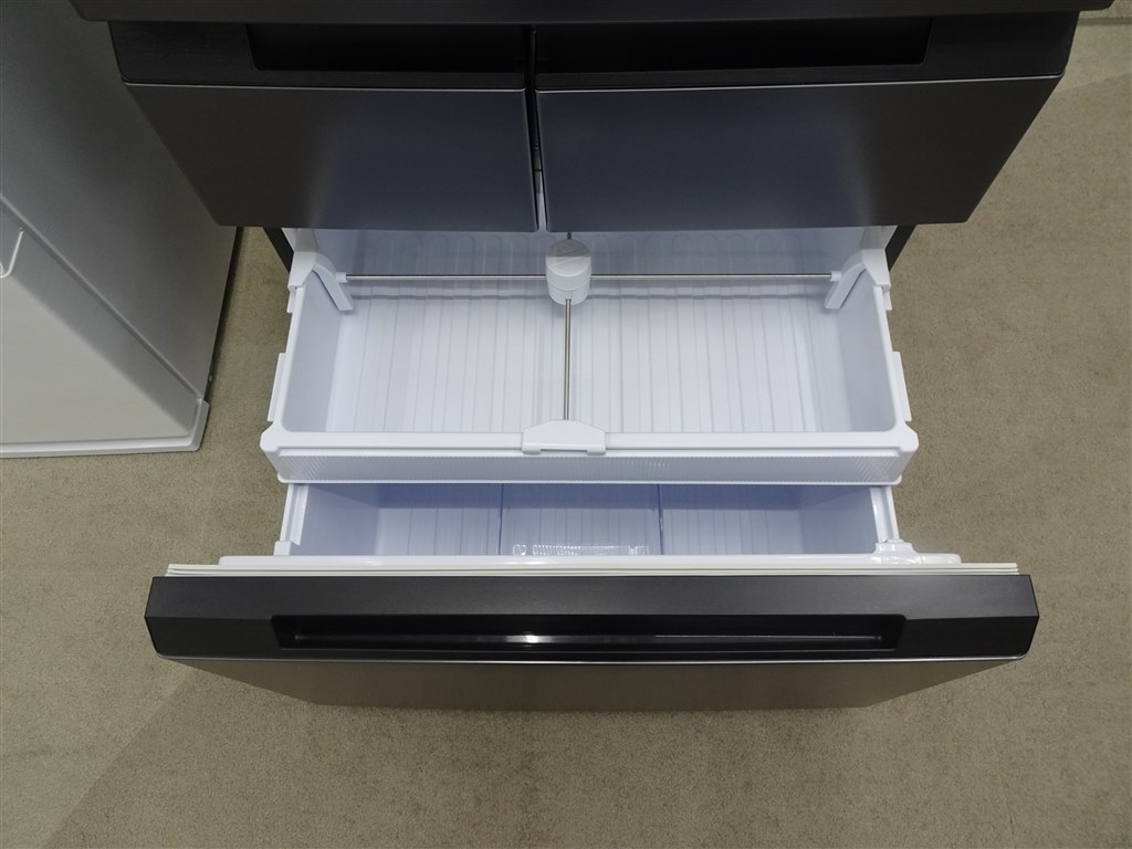 奥行63㎝のスリム設計！シャープの冷凍冷蔵庫2025年457Lモデル