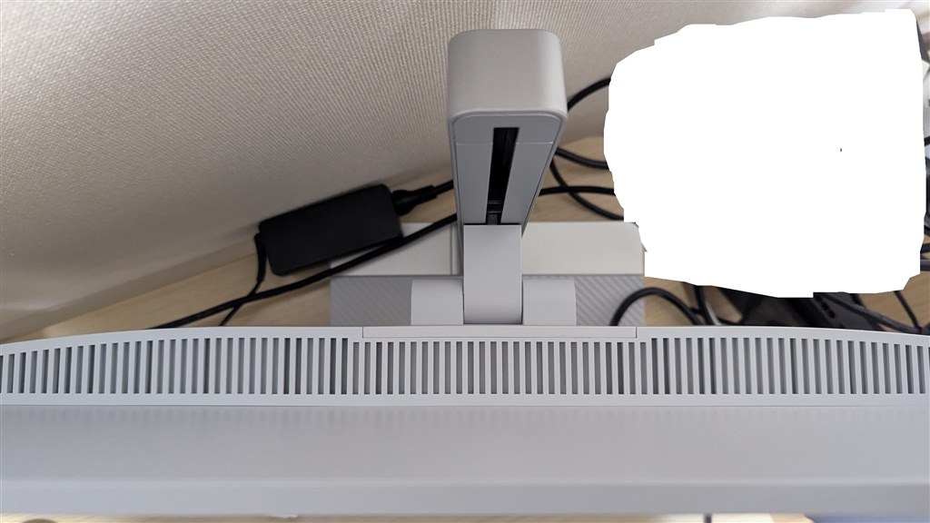 ネジレスで組み立てやすい見た目よいが、防塵が悪い』 Lenovo Lenovo