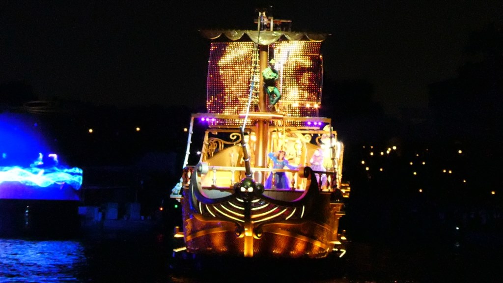 貴重なお手頃価格の高倍率ズームのコンデジ』 パナソニック LUMIX DC