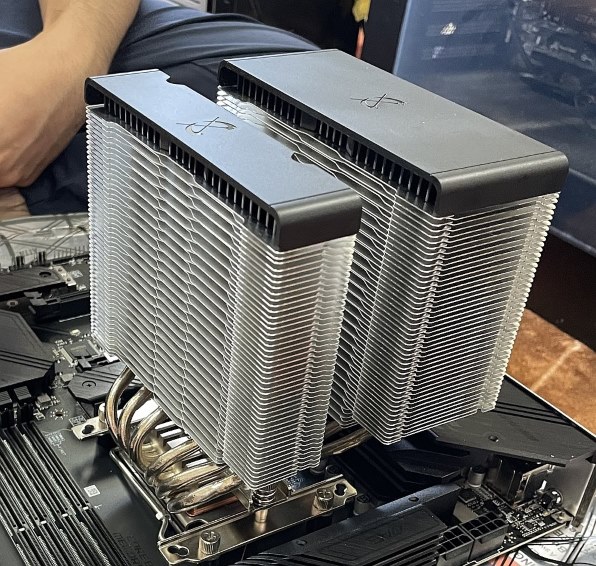 DeepCool Assassin III＆バックプレート＆OC Master SMZ-01R (13.2W/m・K)