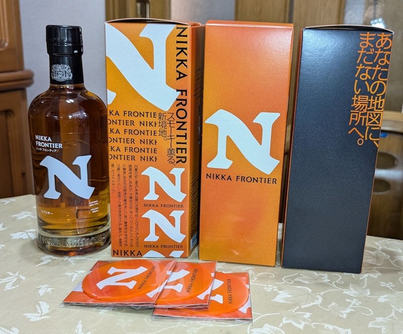 余市180ml4本セットとニッカフロンティア➕ブラック非売品セット 4年