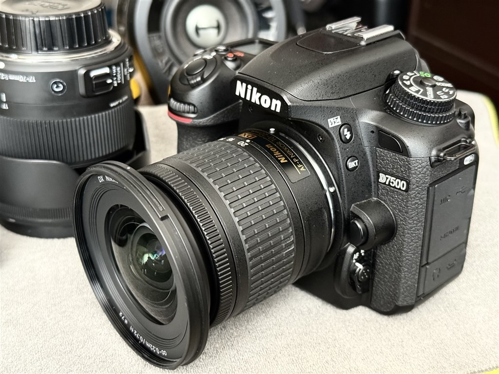 Nikon D7500ボディ　純正レンズ＋広角レンズ　etc 新品)Nikon (ニコン) D7500 ボディ（商品ID：4960759149084）詳細