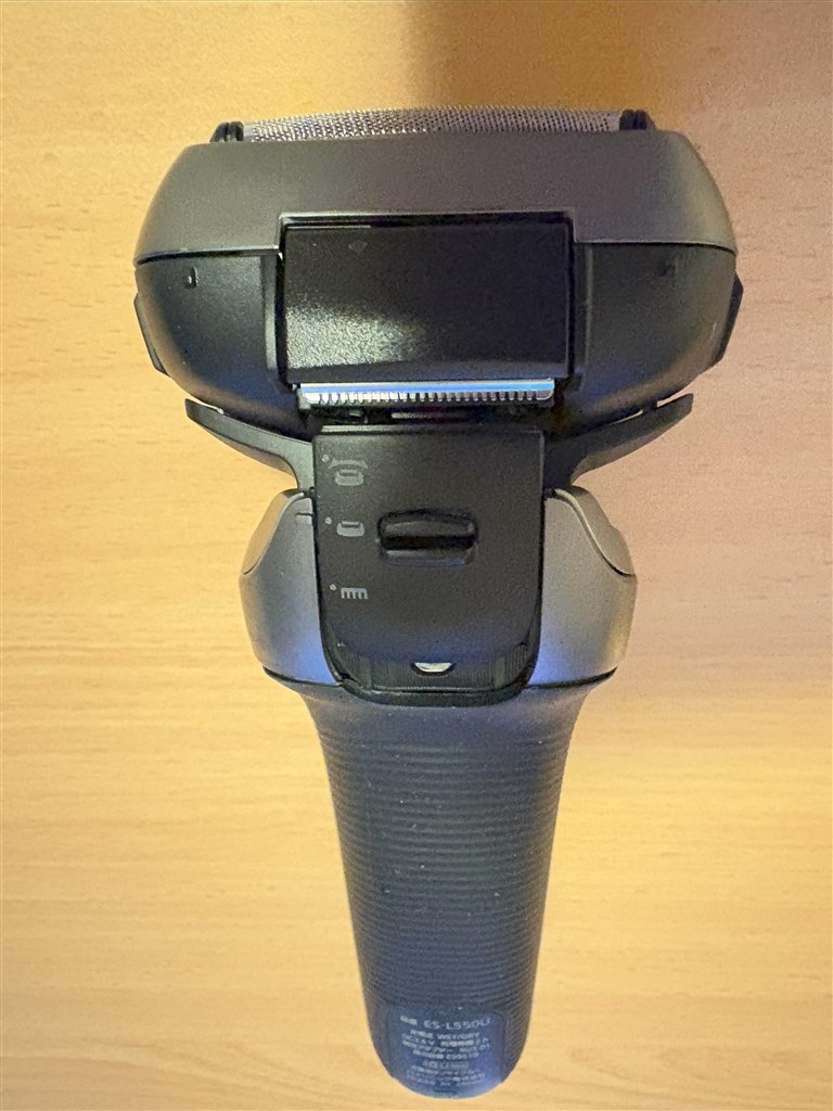 肌に押し当てて剃る人向け』 パナソニック ラムダッシュPRO 5 ES-L550U