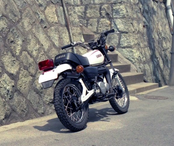 TW200 ウィリー練習等に!!（クレヨンしんちゃん）