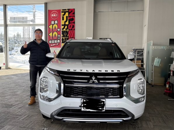 付属の充電機について』 三菱 アウトランダーPHEV 2021年モデル