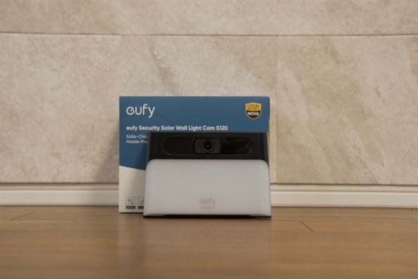 ANKER Eufy Solar Wall Light Cam S120 T81A0311 [ブラック]投稿