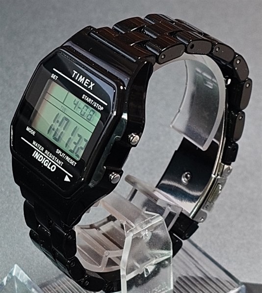 【美品】TIMEX クラシックデジタル 2点セット タイメックス TIMEX クラシックデジタル メンズ 時計 TW2V20100