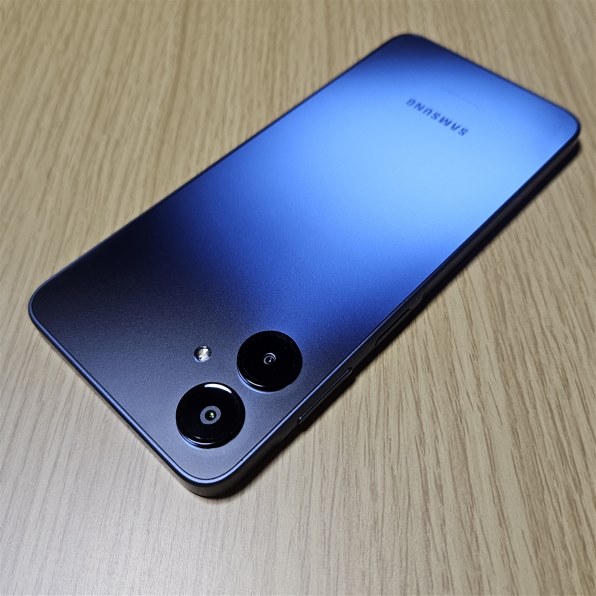 サムスン Galaxy S23 SCG19 au [クリーム]で撮影された写真