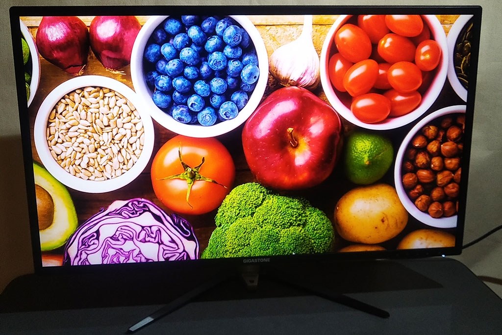 予想以上に良いです』 Gigastone GJLM-32FA51-315 [32インチ] ぺこたぬ