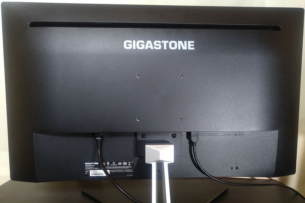 予想以上に良いです』 Gigastone GJLM-32FA51-315 [32インチ] ぺこたぬ