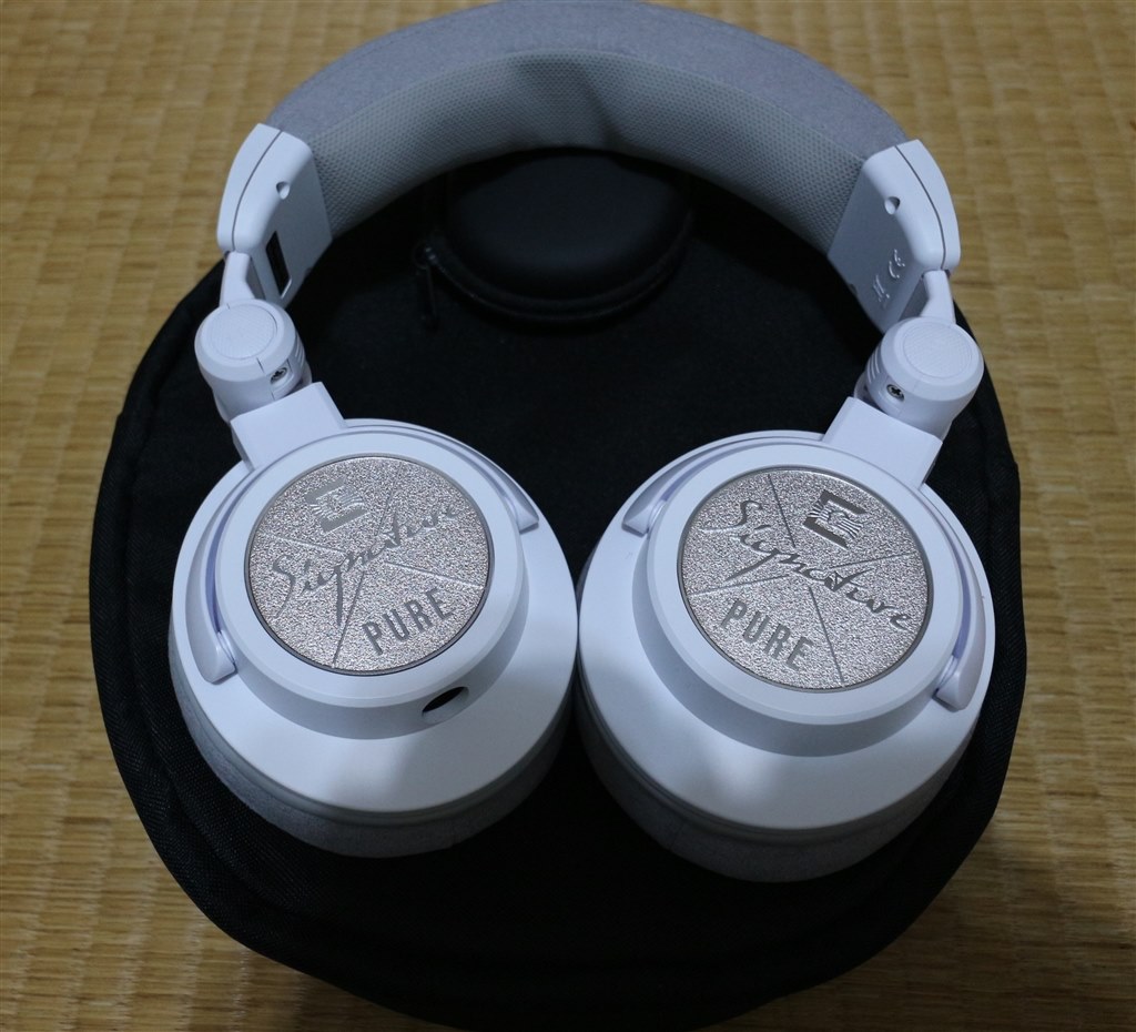ULTRASONE Signature PURE WHITE　未開封 ULTRASONE Signature PURE WHITE 〜密閉型モニターヘッドホンSignature