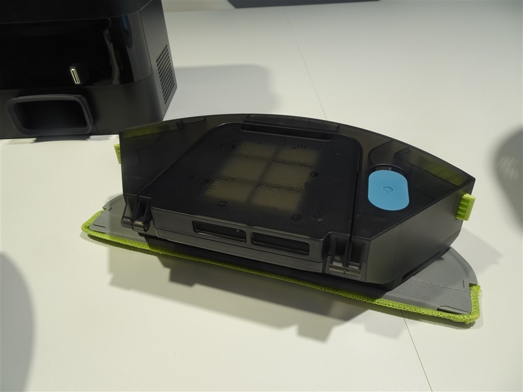 2025年新ルンバのエントリー・自動ゴミ収集機能付きモデル』 iRobot