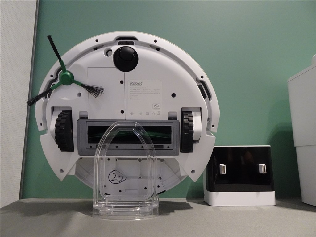 お値段以上のパフォーマンス！最もミニマルな2025年新ルンバ』 iRobot  