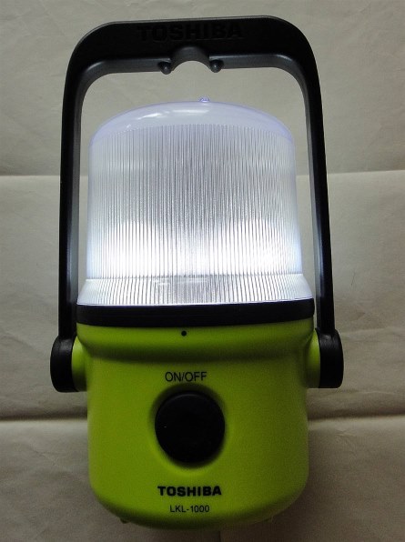 東芝 LEDランタン LKL-1000(G)N 【まとめ買い3個セット】 Amazon.co.jp: 東芝 LEDランタン LKL-1000(G)N 【まとめ買い3個