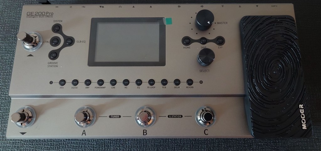 現代的な進化を遂げた、GE200上位モデル』 MOOER GE200 Pro K(きになる