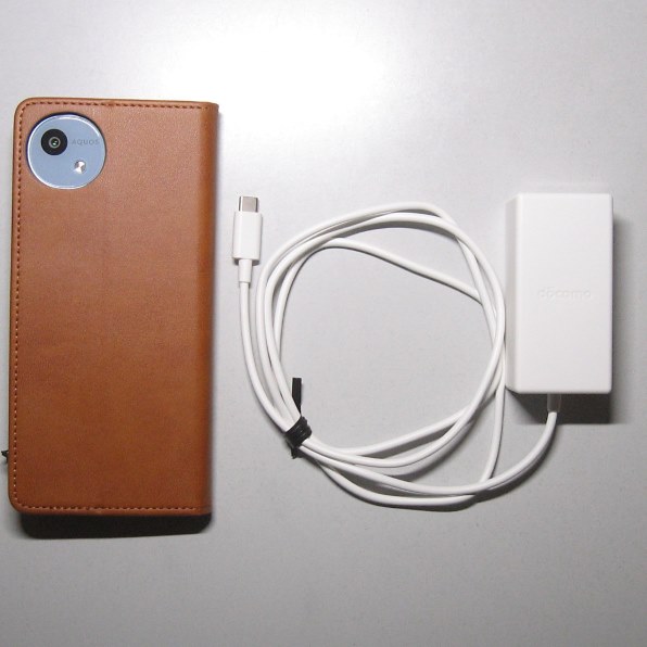 docomo ACアダプタ08 AMD39027 価格比較 - 価格.com