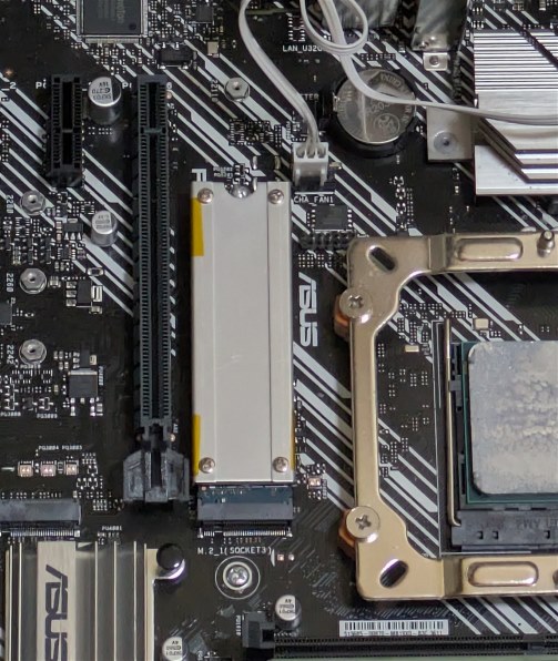 キオクシア EXCERIA PLUS G3 SSD-CK1.0N4PLG3J [ブラック