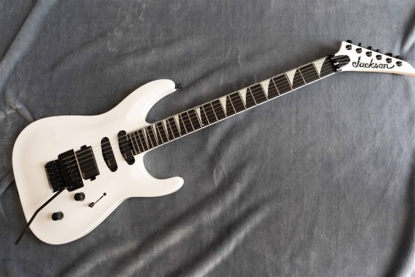 ジャクソンシャーベル Jackson Pro Plus Series Soloist SLA3 [Snow