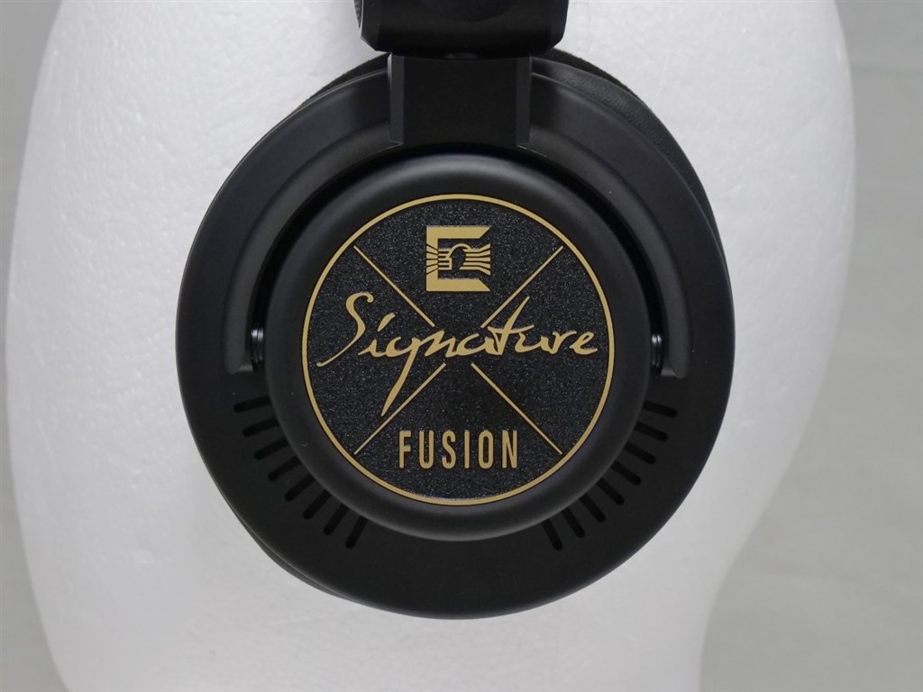 [最終価格]ULTRASONE Signature FUSION ULTRASONE Signature FUSION [ULT-SIG-FUSION]｜新品通販フジヤ