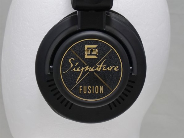 [最終価格]ULTRASONE Signature FUSION ULTRASONE Signature FUSION [ULT-SIG-FUSION]【延長保証(+2年