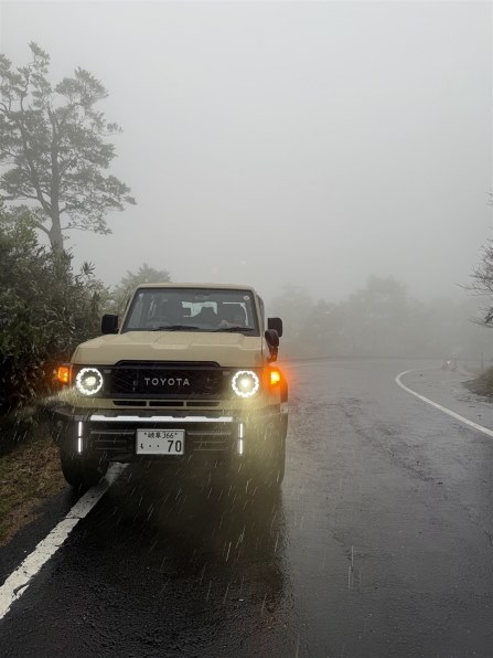 ひととき 新車で買える古き良き時代のランクル』 トヨタ ランドクルーザー70