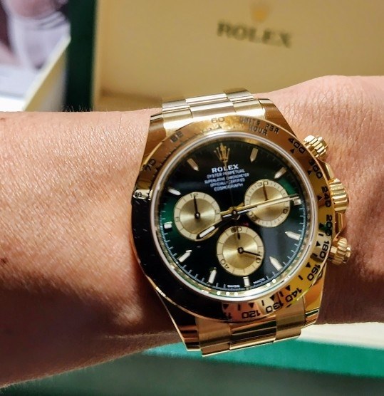 Aさん専用 ホワイトダイヤルがオシャレ！ Ref.126508 大阪 心斎橋 - QUARK SALON