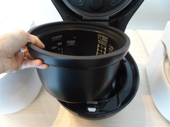 三菱電機 本炭釜 紬 NJ-BW10H-B [炭漆黒] レビュー評価・評判 - 価格.com